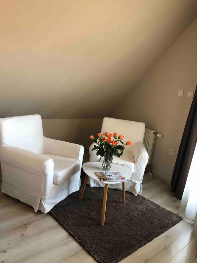 Rubin Apartman ซาลาคาโรส ภายนอก รูปภาพ